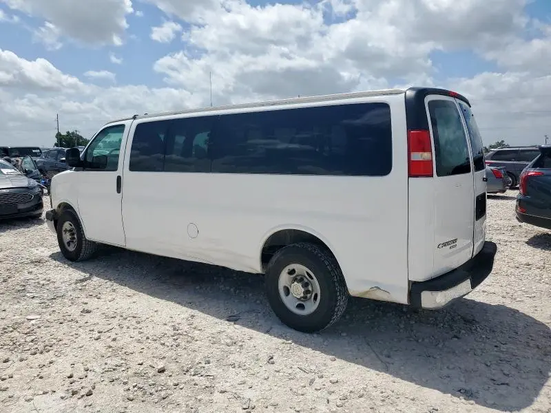 2014 CHEVROLET EXPRESS G3500 LT  