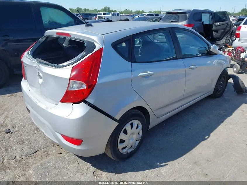 2016 HYUNDAI ACCENT SE