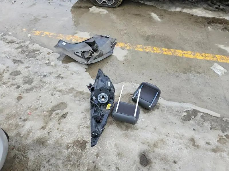 2013 CHEVROLET SPARK 1LT  