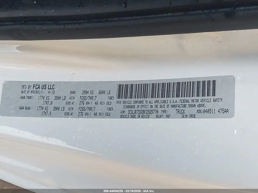 2019 RAM 1500 CLASSIC TRADESMAN  4X4 8' BOX