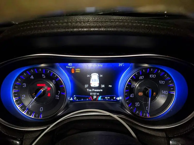 2016 CHRYSLER 300C   