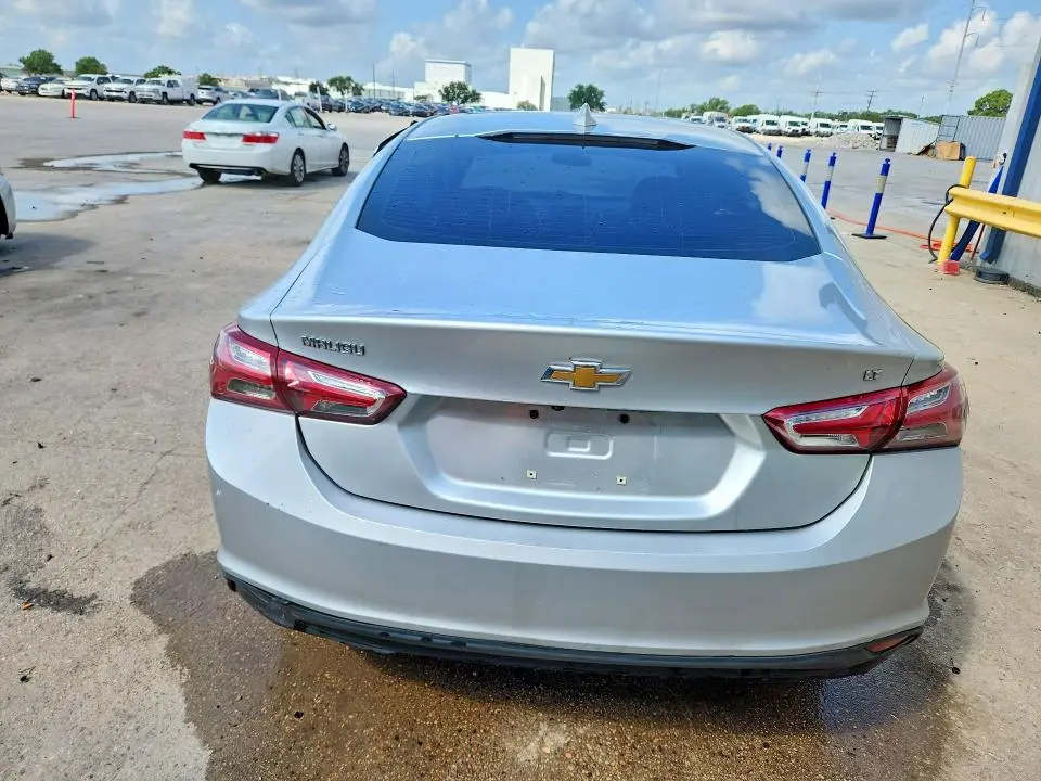 2021 CHEVROLET MALIBU LT  