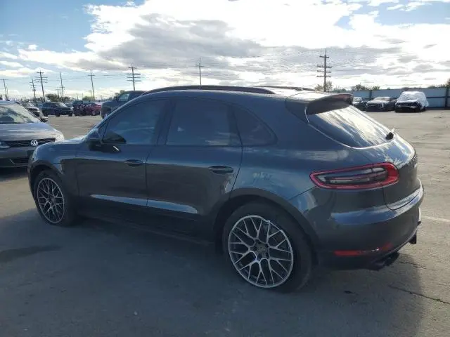 2018 PORSCHE MACAN   