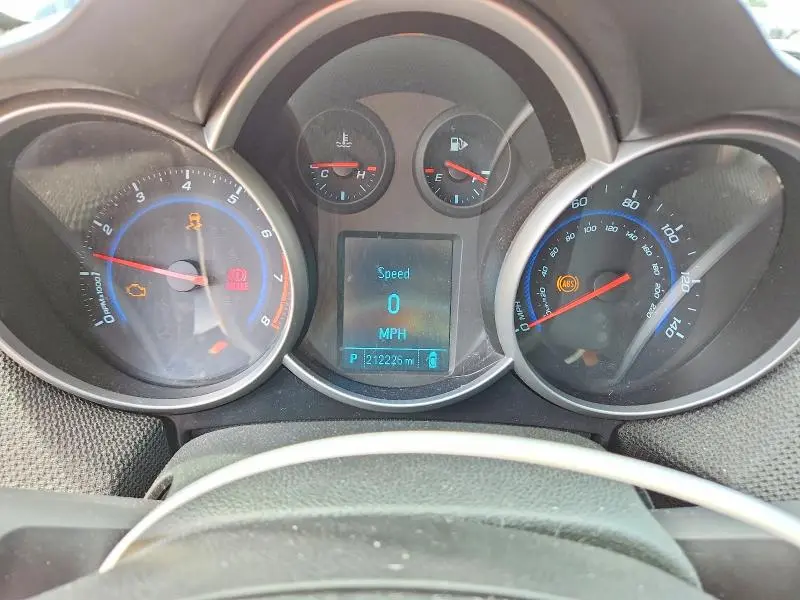 2012 CHEVROLET CRUZE LT  