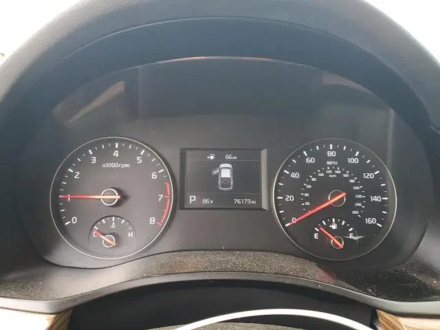 2017 KIA CADENZA PREMIUM  