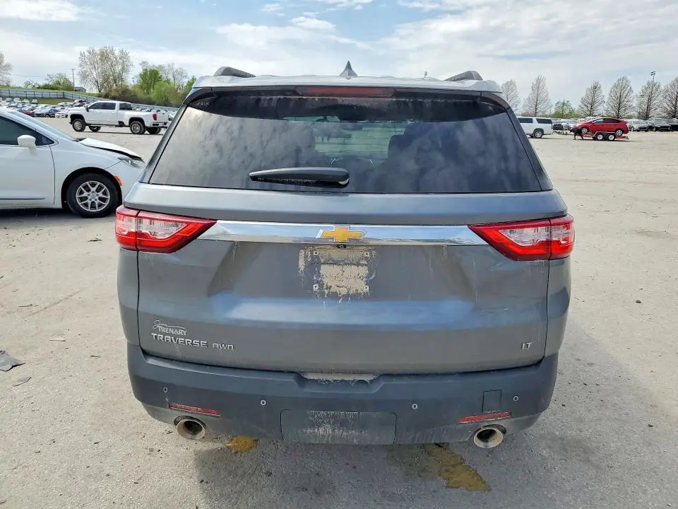 2021 CHEVROLET TRAVERSE LT  