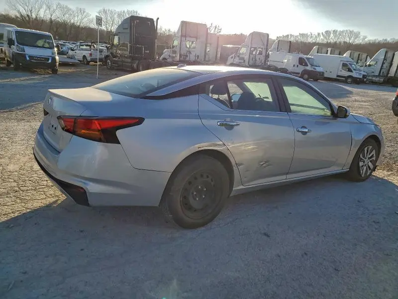 2020 NISSAN ALTIMA S  