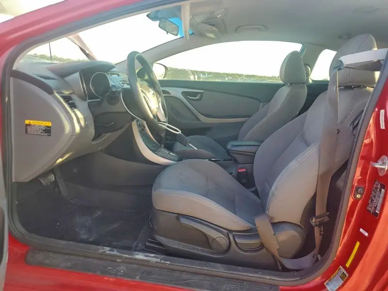 2013 HYUNDAI ELANTRA COUPE GS  