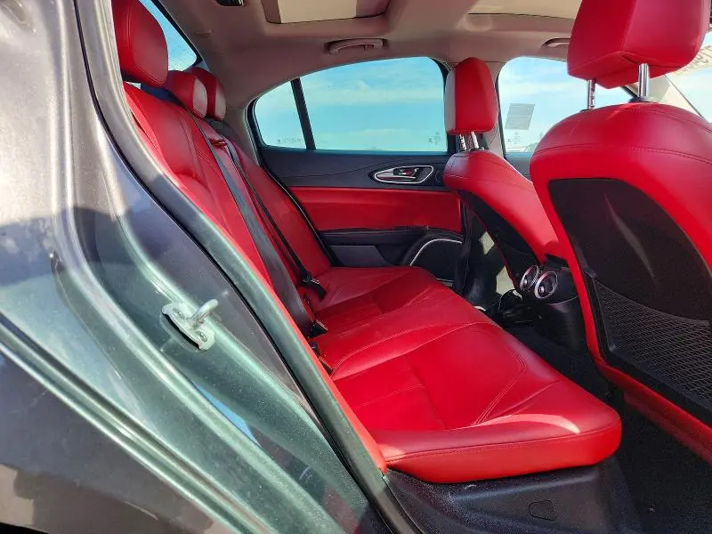 2019 ALFA ROMEO GIULIA   