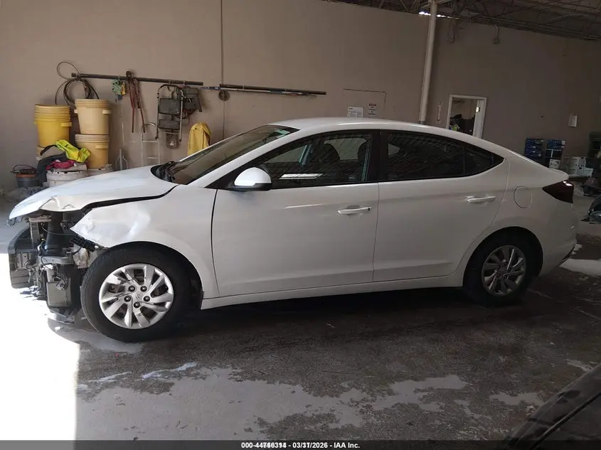 2020 HYUNDAI ELANTRA SE