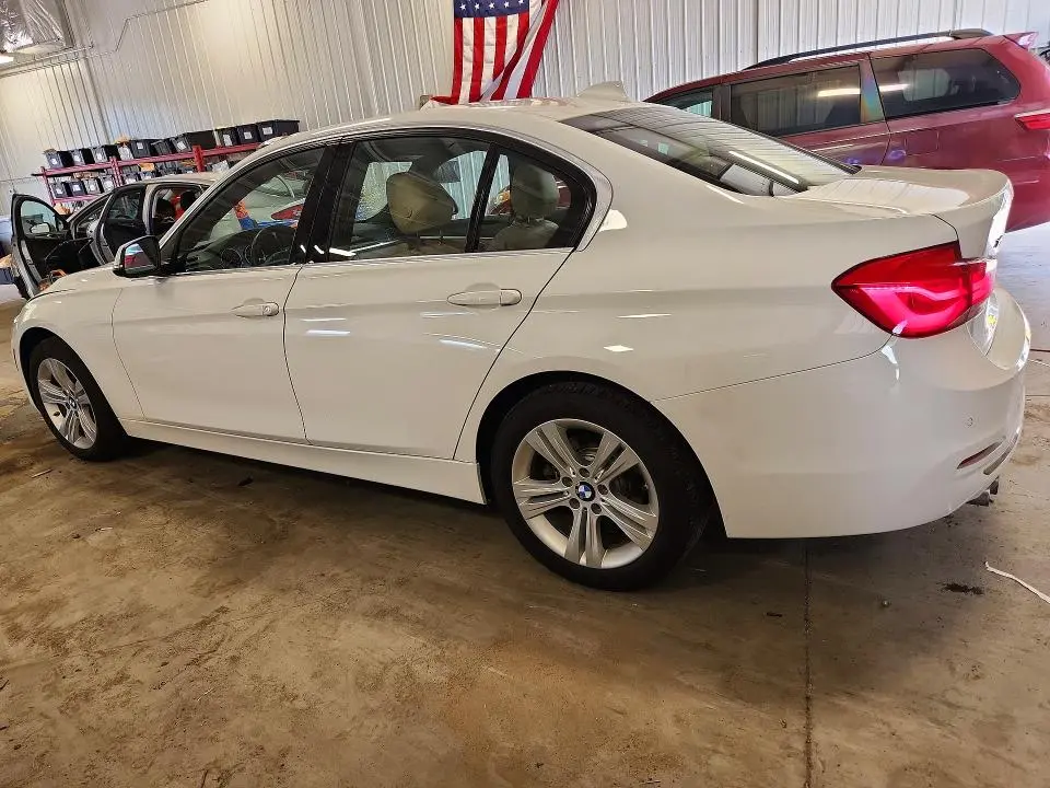 2017 BMW 330 XI  