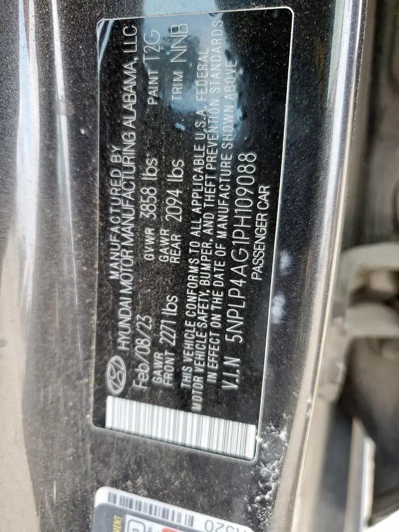 2023 HYUNDAI ELANTRA LIMITED  