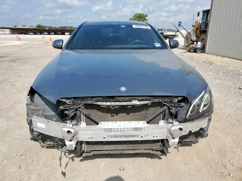 2017 MERCEDES-BENZ E 300  