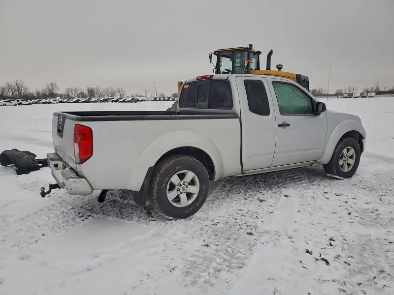 2010 NISSAN FRONTIER KING CAB SE  