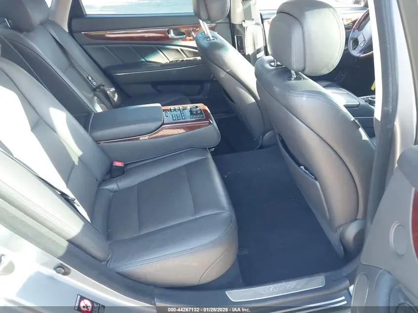 2015 HYUNDAI EQUUS SIGNATURE