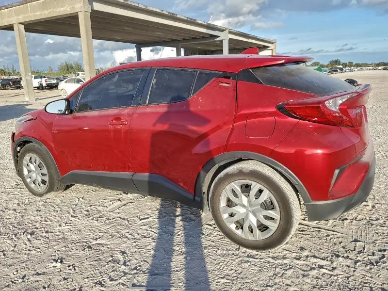 2020 TOYOTA C-HR XLE  