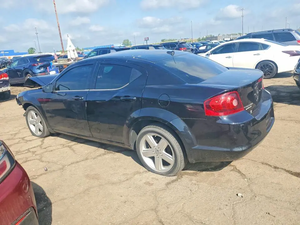 2013 DODGE AVENGER SE  