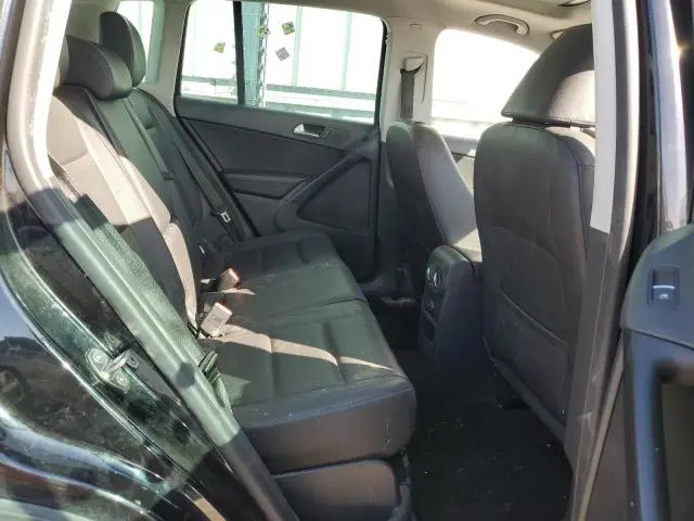 2017 VOLKSWAGEN TIGUAN WOLFSBURG  