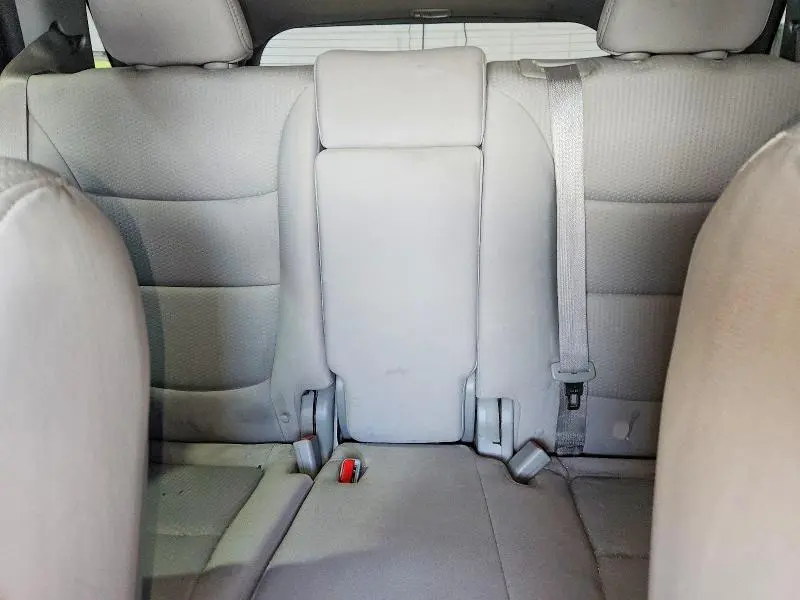 2012 KIA SORENTO LX  