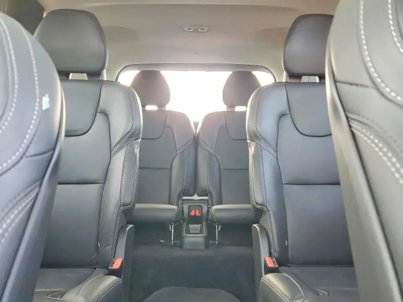 2024 VOLVO XC90 PLUS  