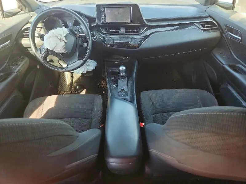 2018 TOYOTA C-HR XLE PREMIUM  