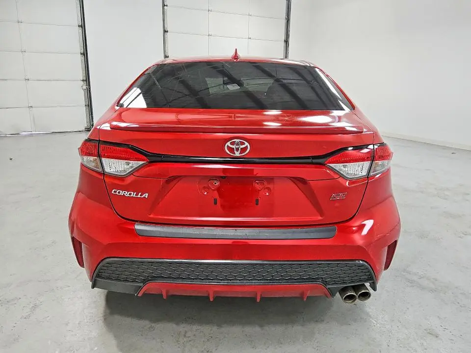 2021 TOYOTA COROLLA SE  