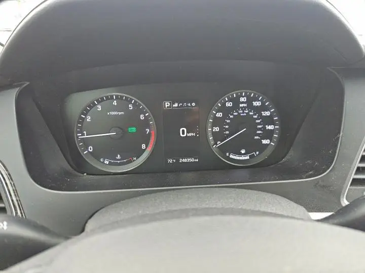 2017 HYUNDAI SONATA LIMITED  