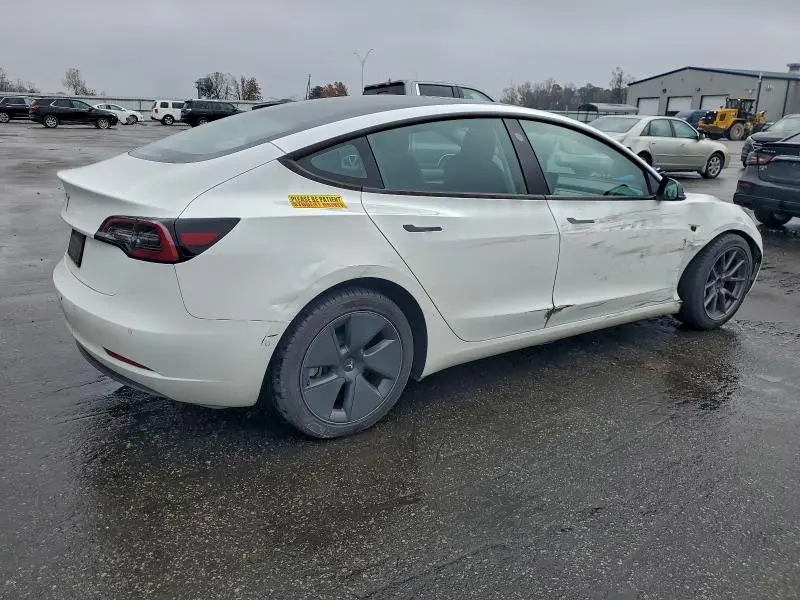 2021 TESLA MODEL 3   