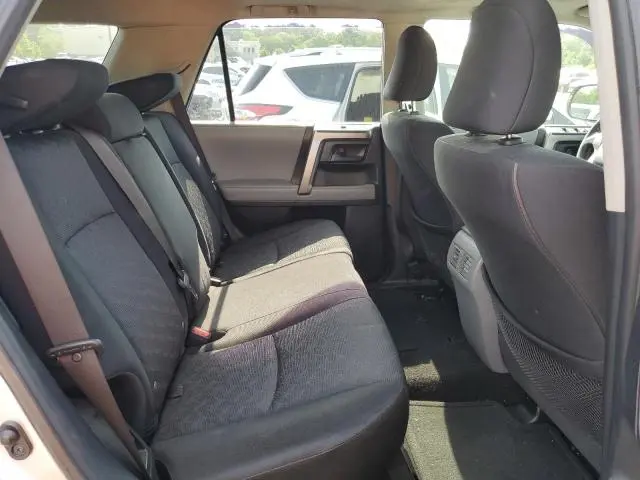 2011 TOYOTA 4RUNNER SR5  
