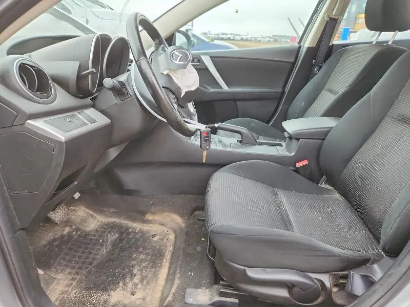 2013 MAZDA 3 I  