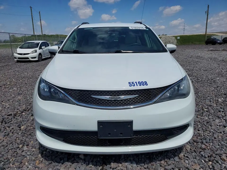 2021 CHRYSLER VOYAGER LXI  