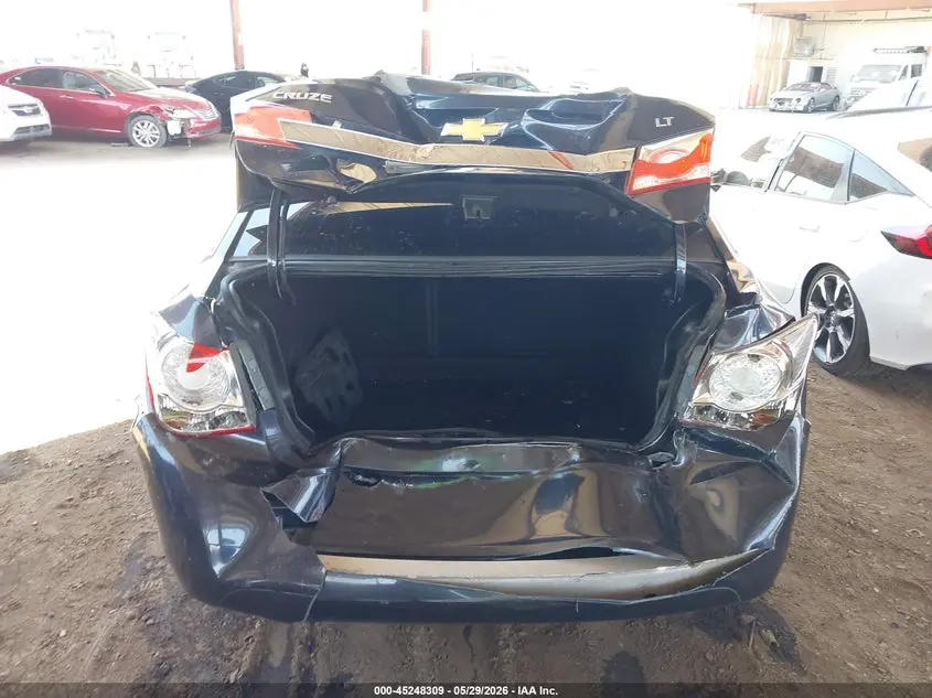 2016 CHEVROLET CRUZE LIMITED 1LT AUTO