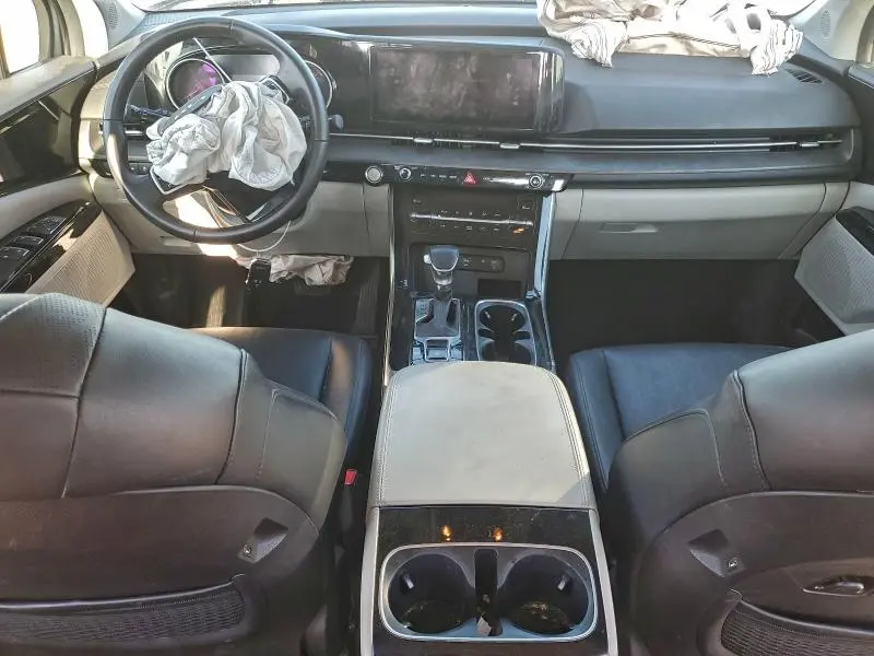 2022 KIA CARNIVAL EX  