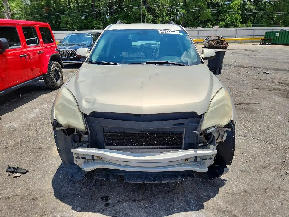 2011 CHEVROLET EQUINOX LT  