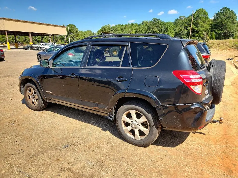 2010 TOYOTA RAV4 LIMITED  