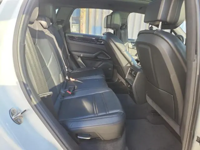 2020 PORSCHE CAYENNE   