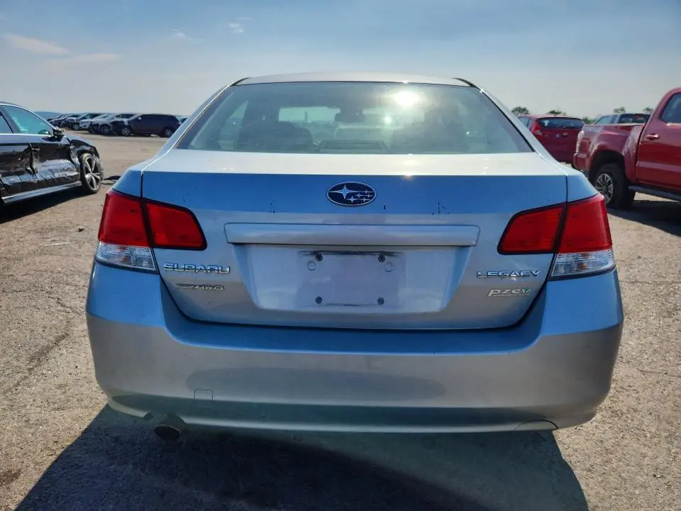 2013 SUBARU LEGACY 2.5I PREMIUM  