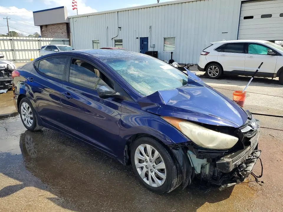 2012 HYUNDAI ELANTRA GLS  