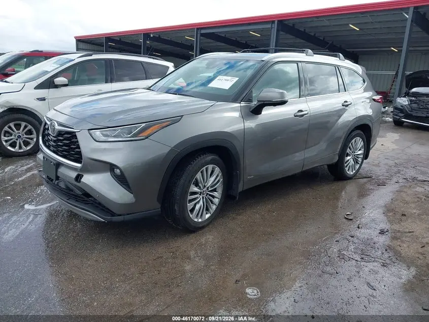 2026 TOYOTA HIGHLANDER HYBRID PLATINUM