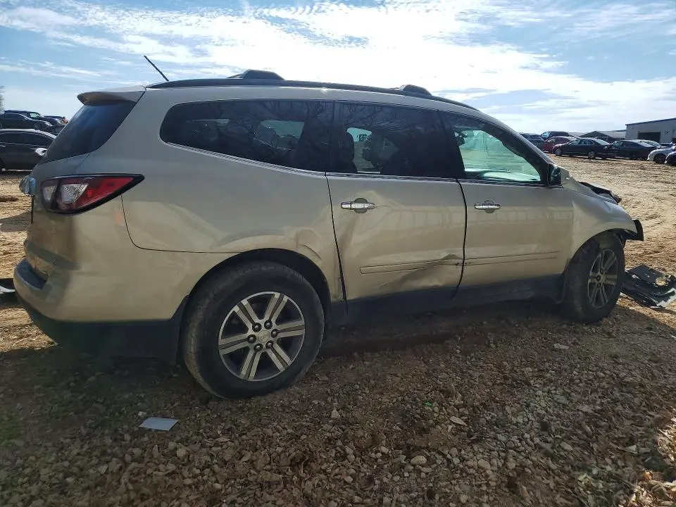 2015 CHEVROLET TRAVERSE LT  