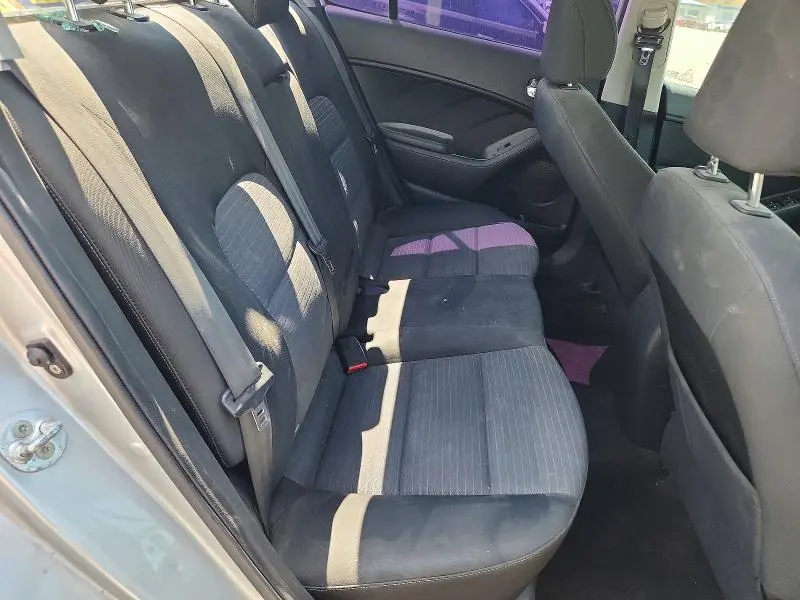 2015 KIA FORTE LX  