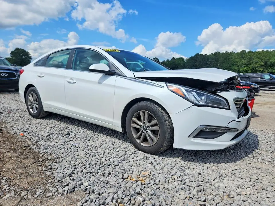 2015 HYUNDAI SONATA SE  