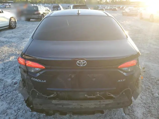 2020 TOYOTA COROLLA XLE  