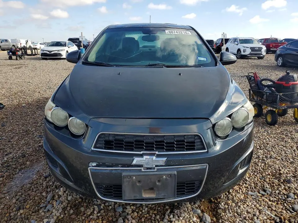 2015 CHEVROLET SONIC LT  