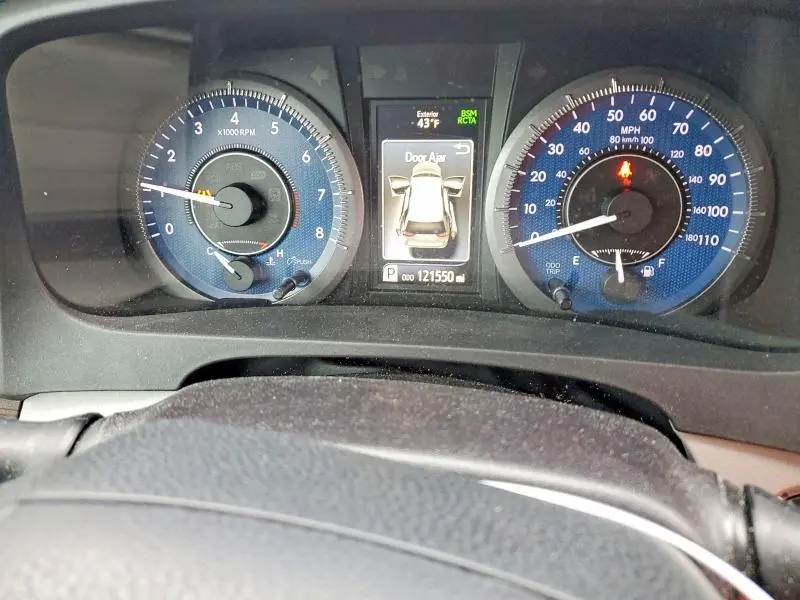 2018 TOYOTA SIENNA XLE  