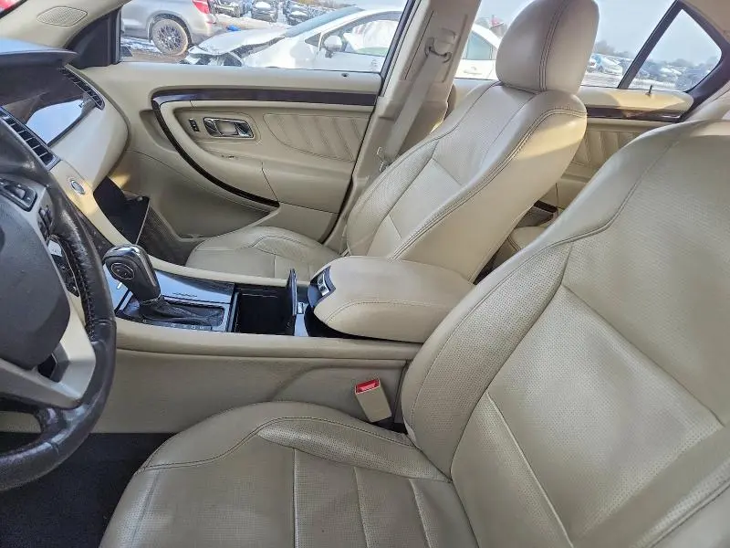 2013 FORD TAURUS LIMITED  