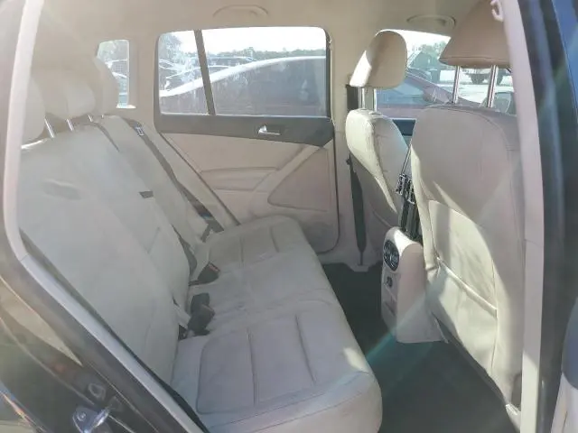 2017 VOLKSWAGEN TIGUAN S  