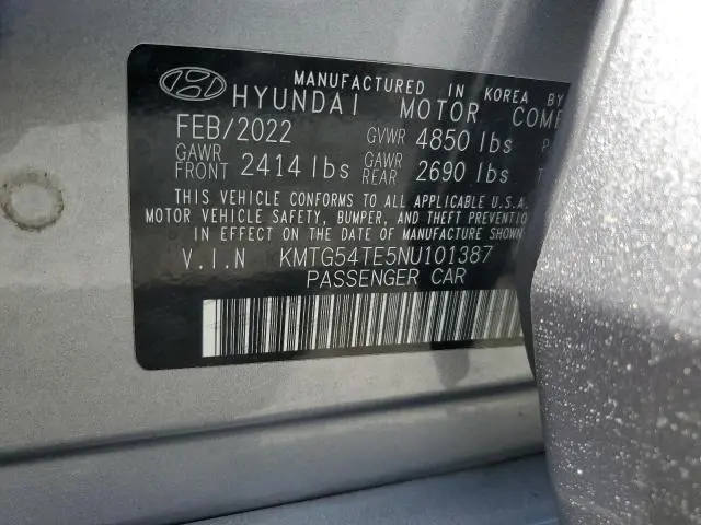 2022 GENESIS G70 BASE  