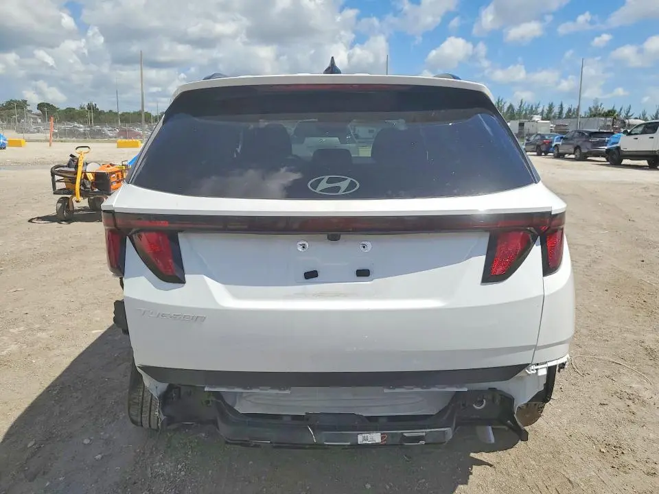 2026 HYUNDAI TUCSON SEL  
