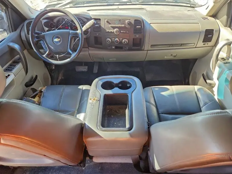2011 CHEVROLET SILVERADO C2500 HEAVY DUTY  
